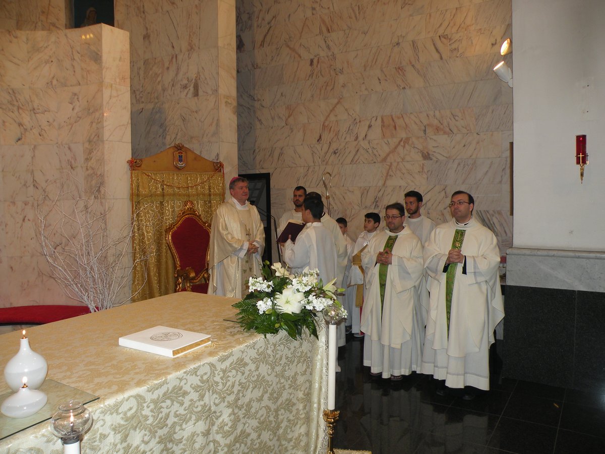 18-04-2013-messa-processione-eucaristica-00031.JPG