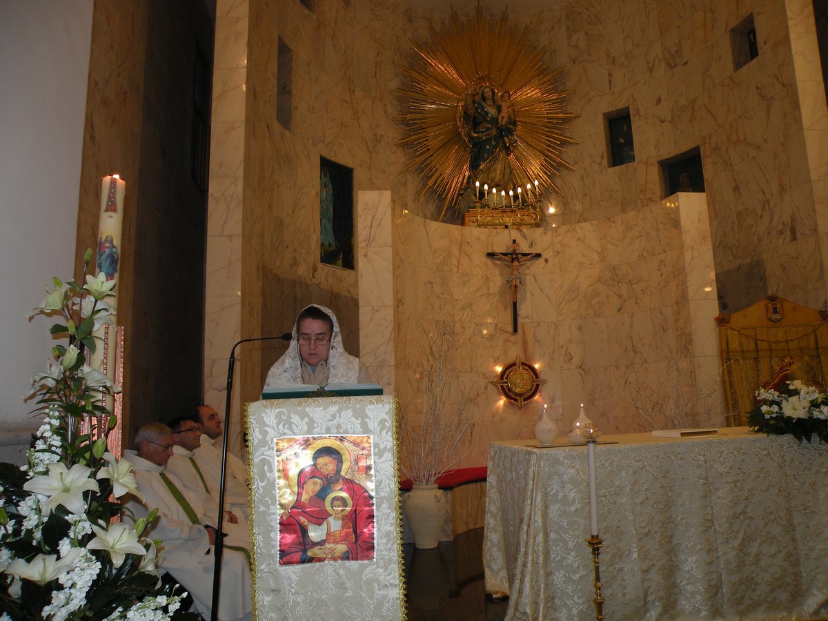 18-04-2013-messa-processione-eucaristica-00033.JPG