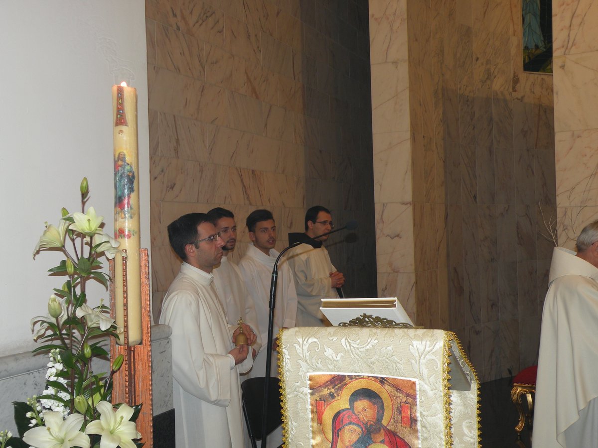 18-04-2013-messa-processione-eucaristica-00048.JPG
