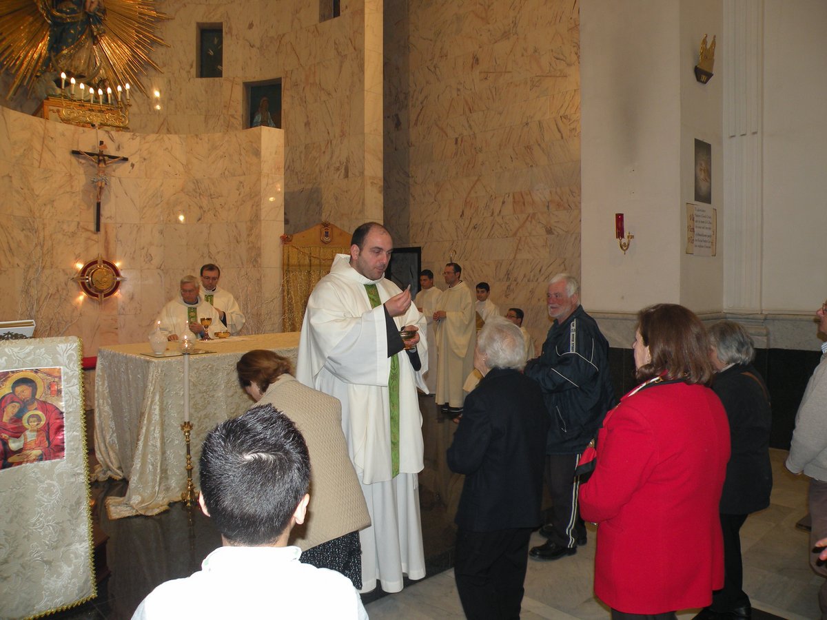 18-04-2013-messa-processione-eucaristica-00065.JPG