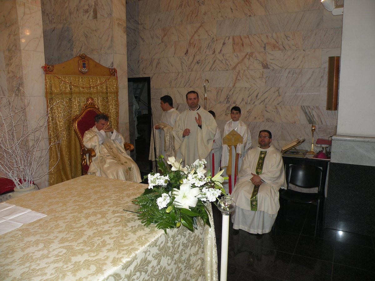18-04-2013-messa-processione-eucaristica-00070.JPG