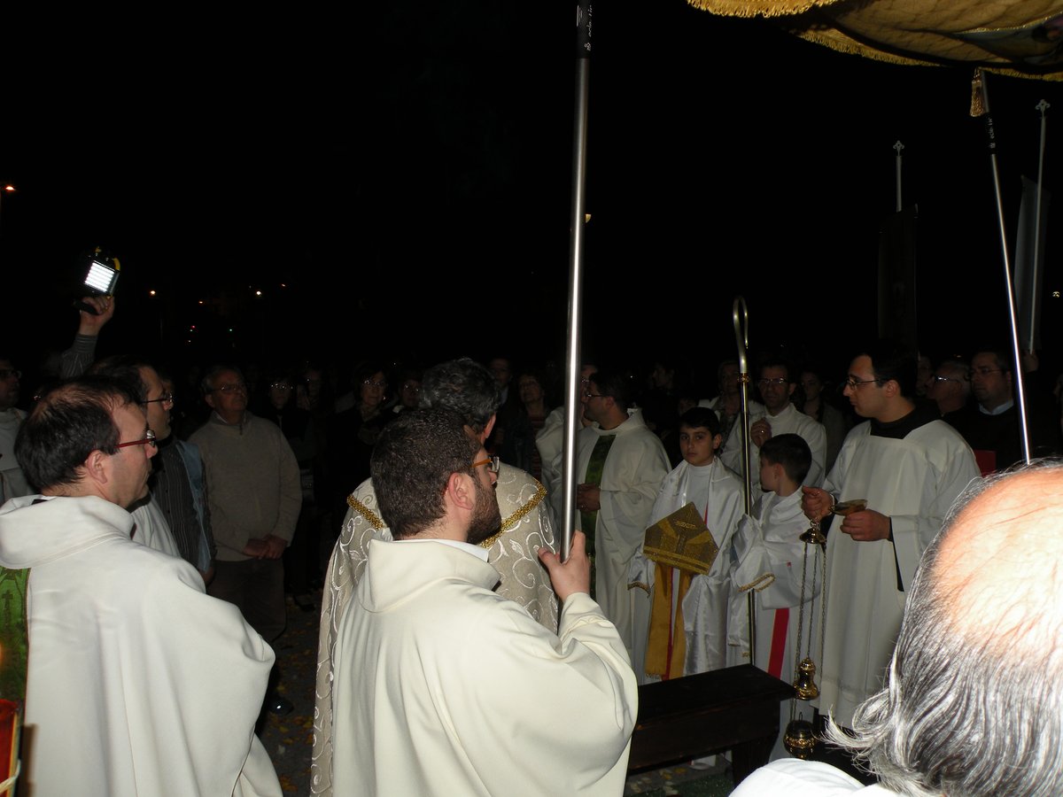 18-04-2013-messa-processione-eucaristica-00144.JPG
