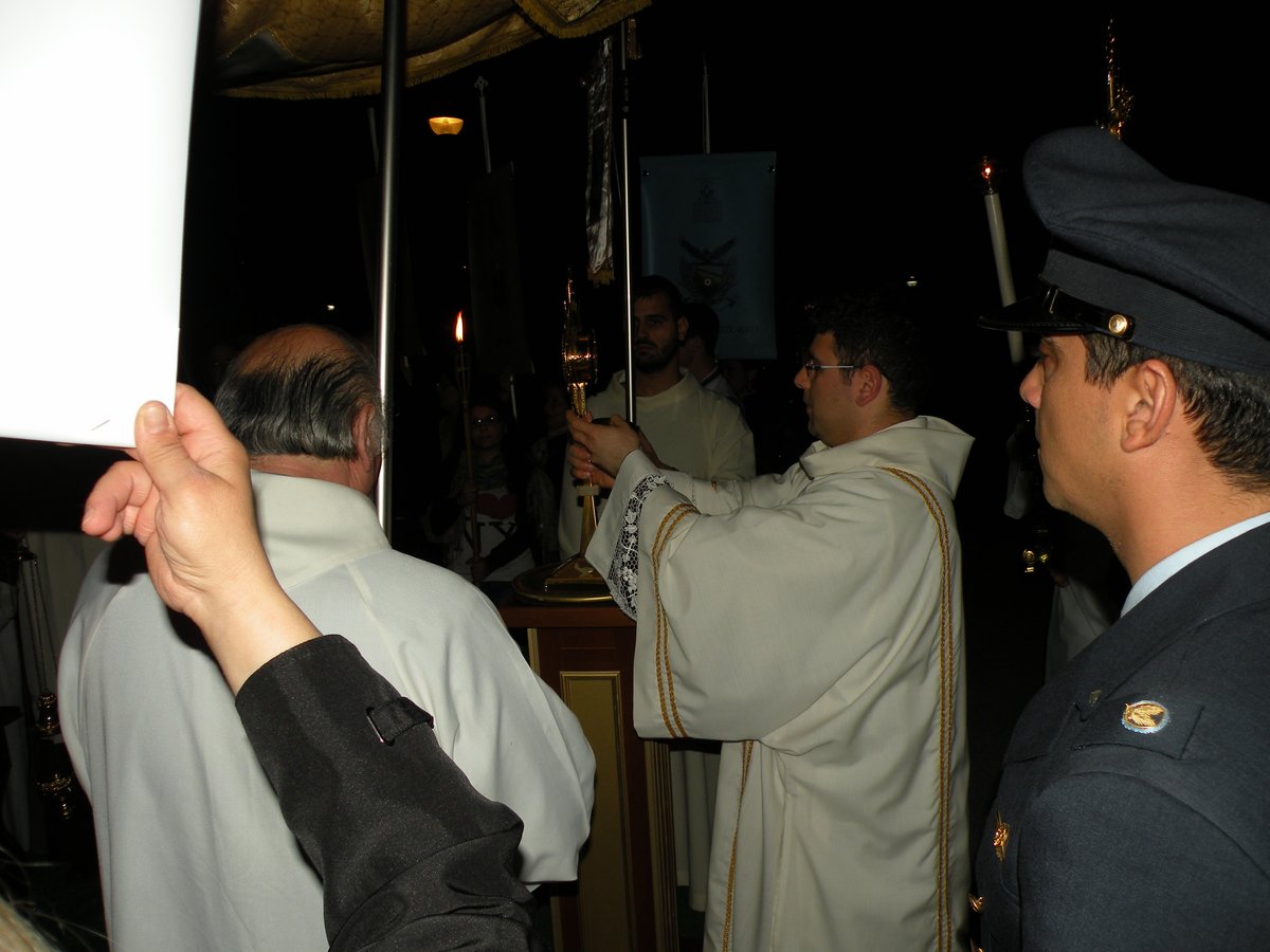 18-04-2013-messa-processione-eucaristica-00146.JPG