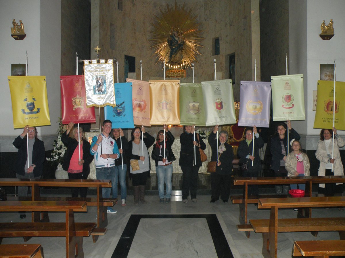18-04-2013-messa-processione-eucaristica-00148.JPG