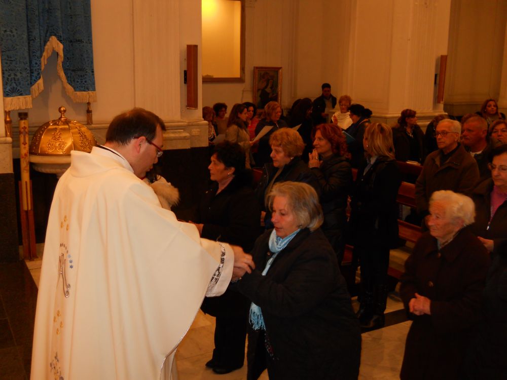 8-12-2011-messa-processione-062