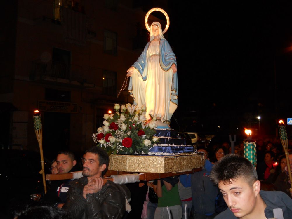 8-12-2011-messa-processione-138