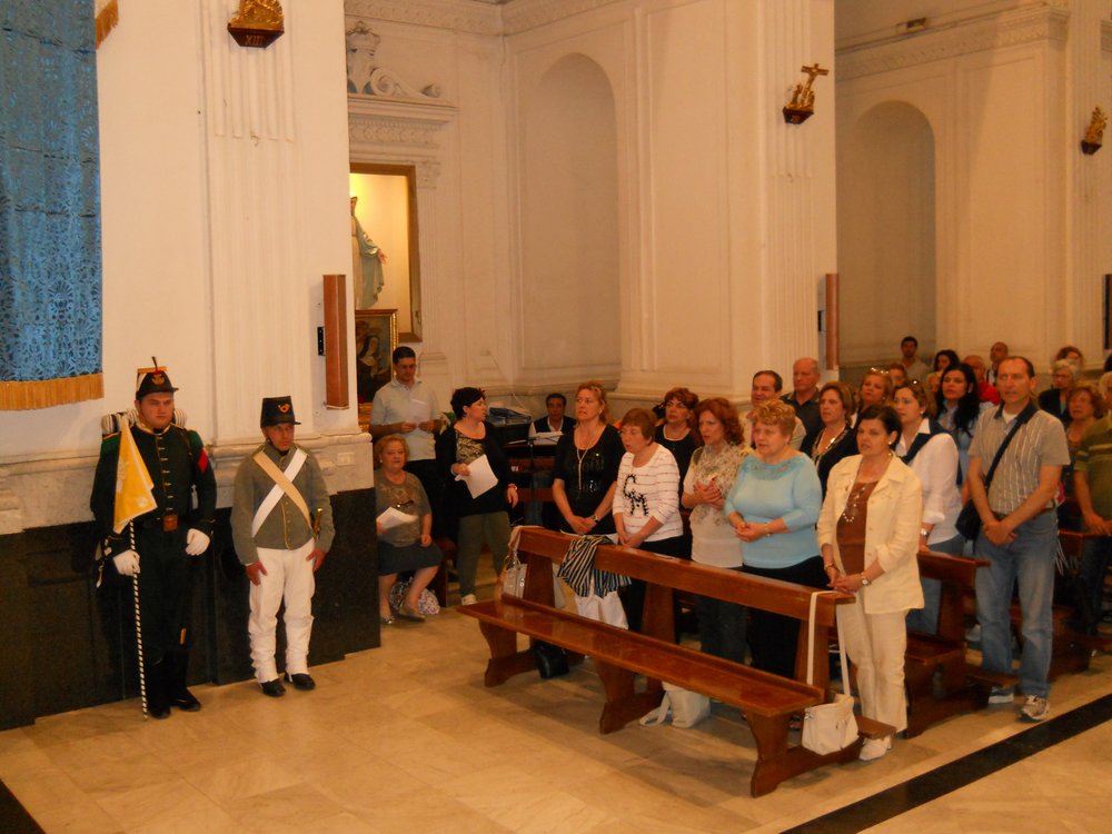 02-06-2012-santa-trinita-00064.JPG