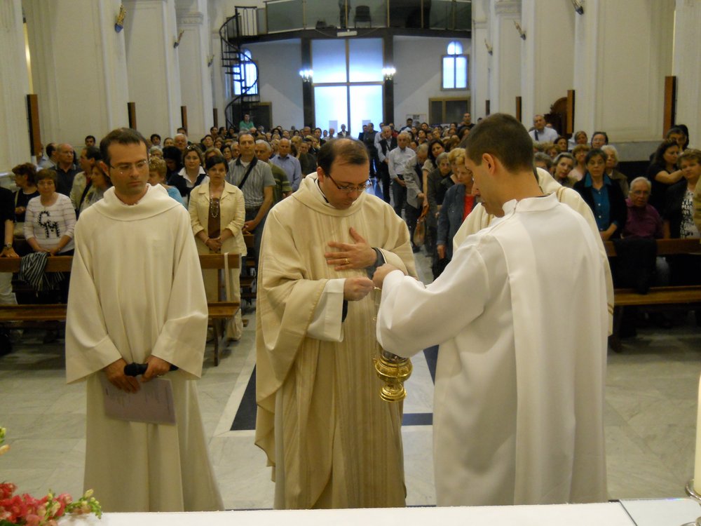 02-06-2012-santa-trinita-00086.JPG