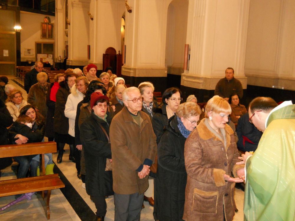 11-02-2012-madonna-lourdesI-0045