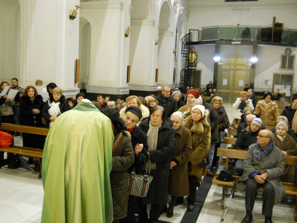 11-02-2012-madonna-lourdesI-0050