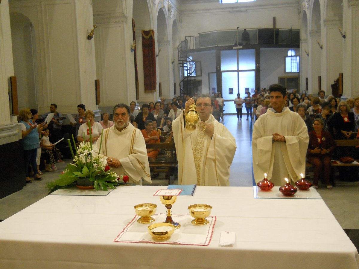 sacro-cuore-15-06-2012-00065.JPG