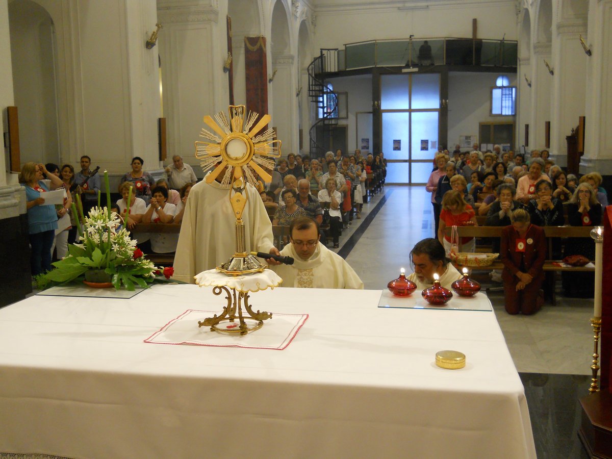 sacro-cuore-15-06-2012-00107.JPG