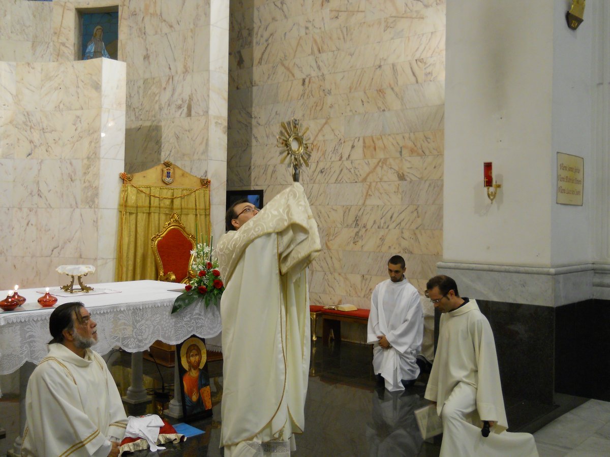 sacro-cuore-15-06-2012-00111.JPG