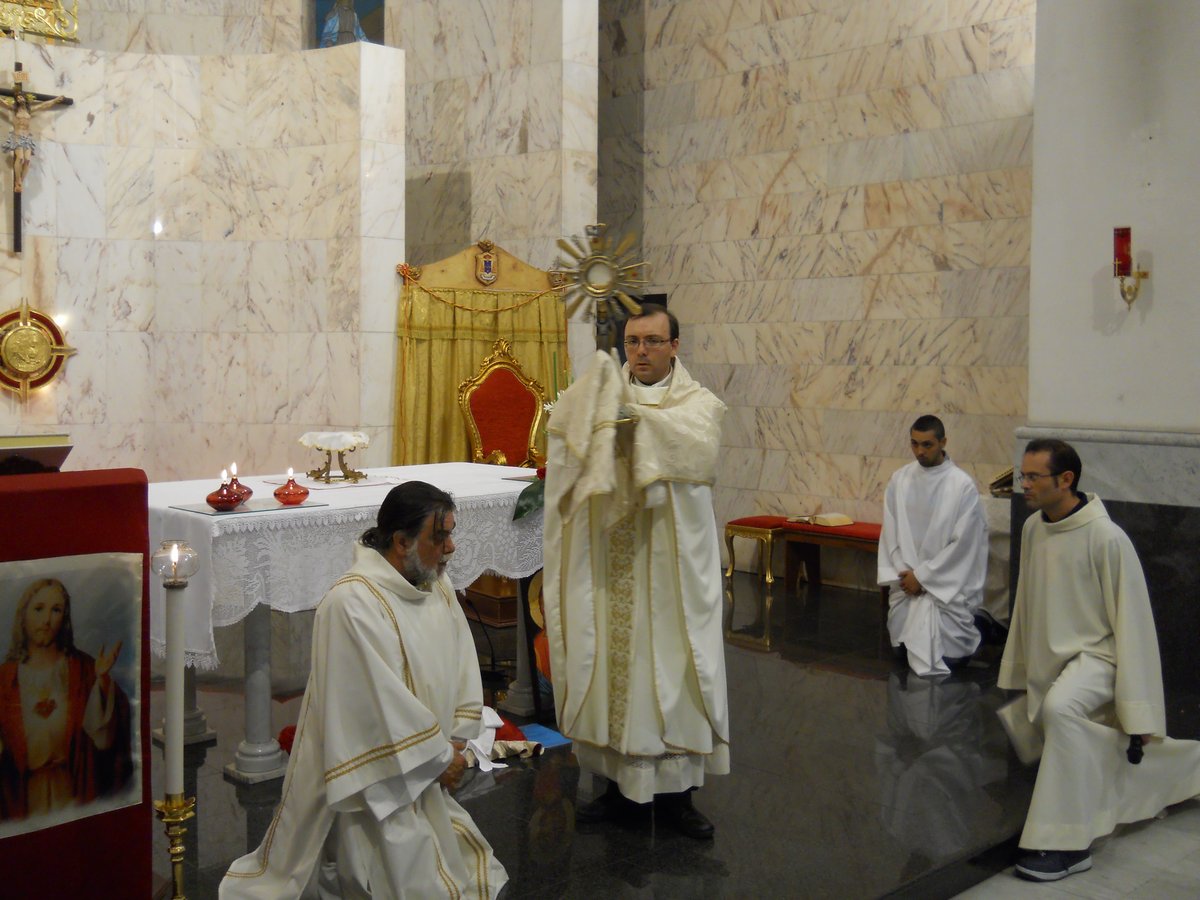 sacro-cuore-15-06-2012-00114.JPG