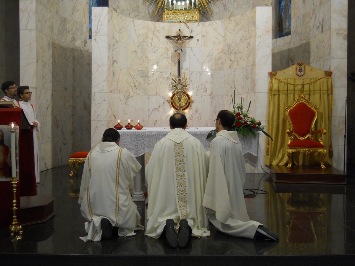 sacro-cuore-15-06-2012-00115.JPG