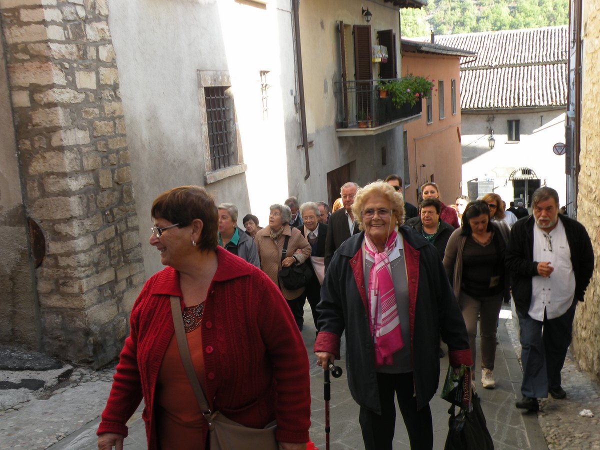 2012-assisi-cascia-00017.JPG
