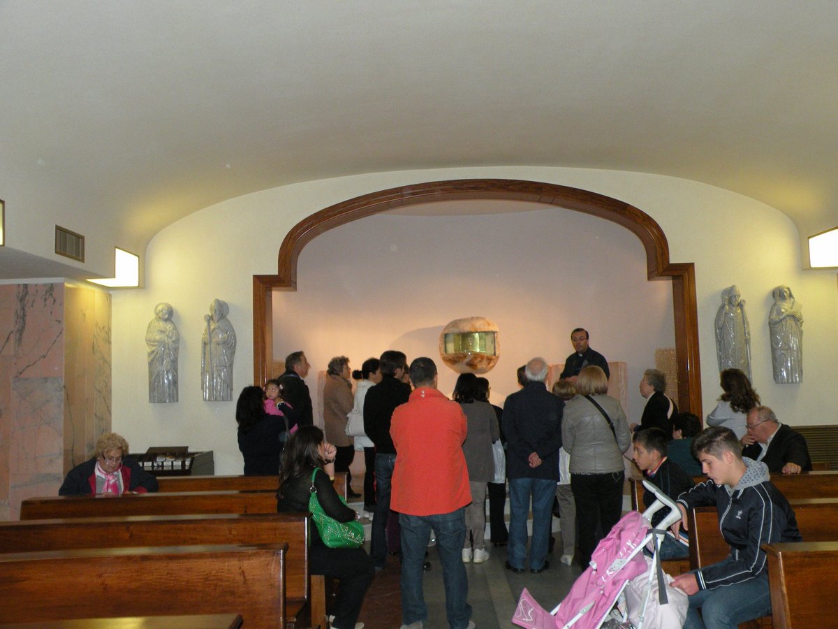 2012-assisi-cascia-00034.JPG