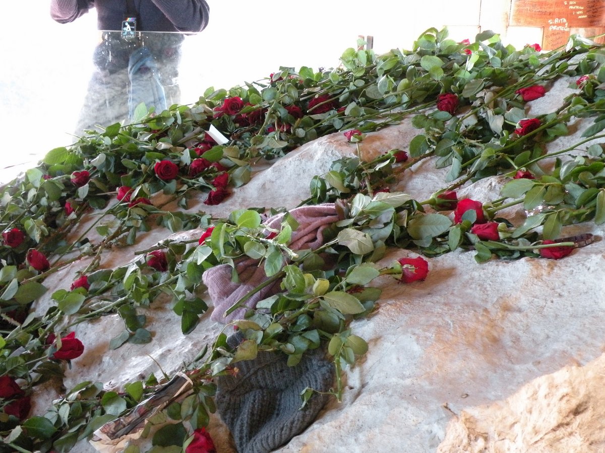 2012-assisi-cascia-00121.JPG