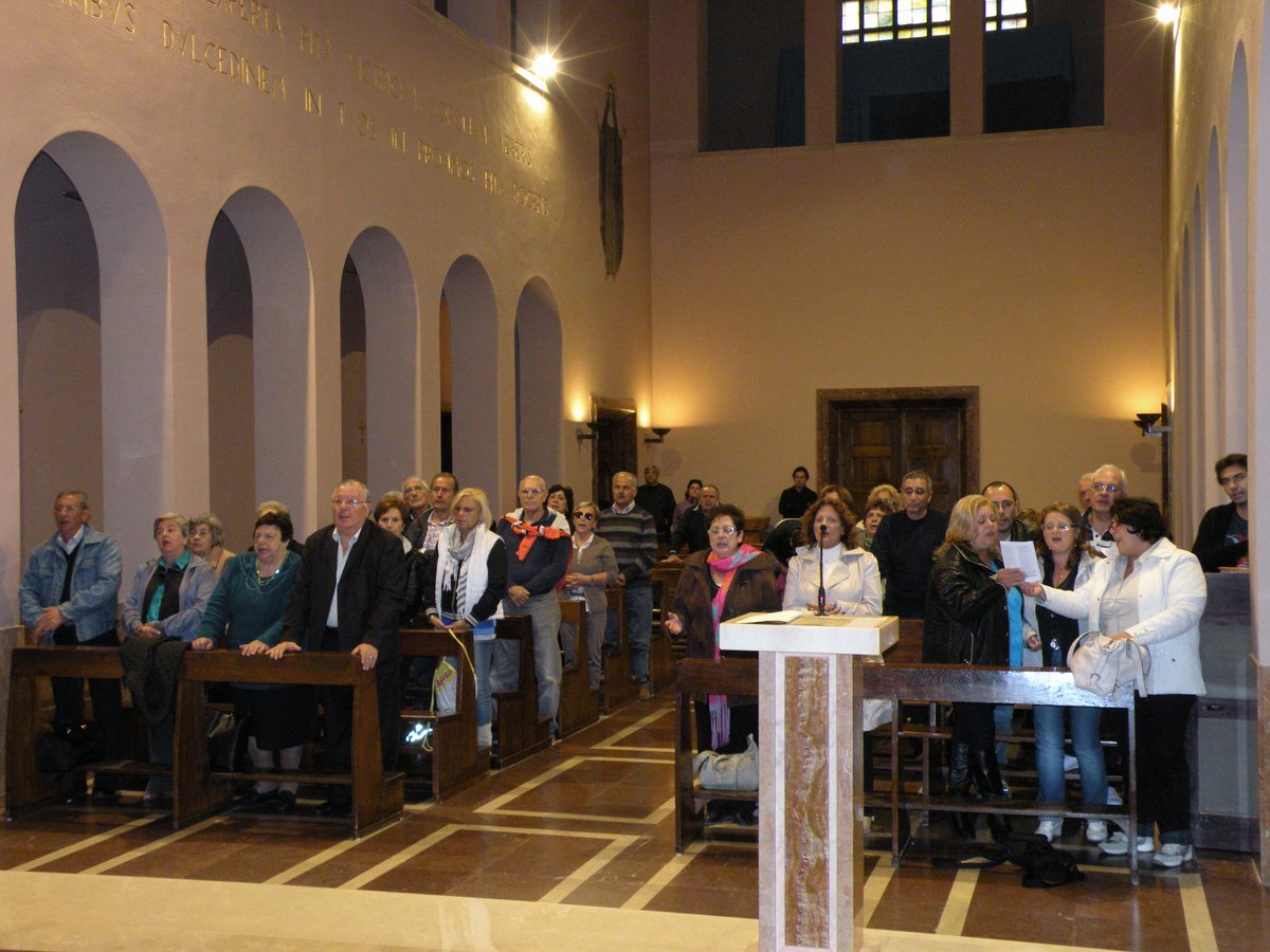 2012-assisi-cascia-00125.JPG