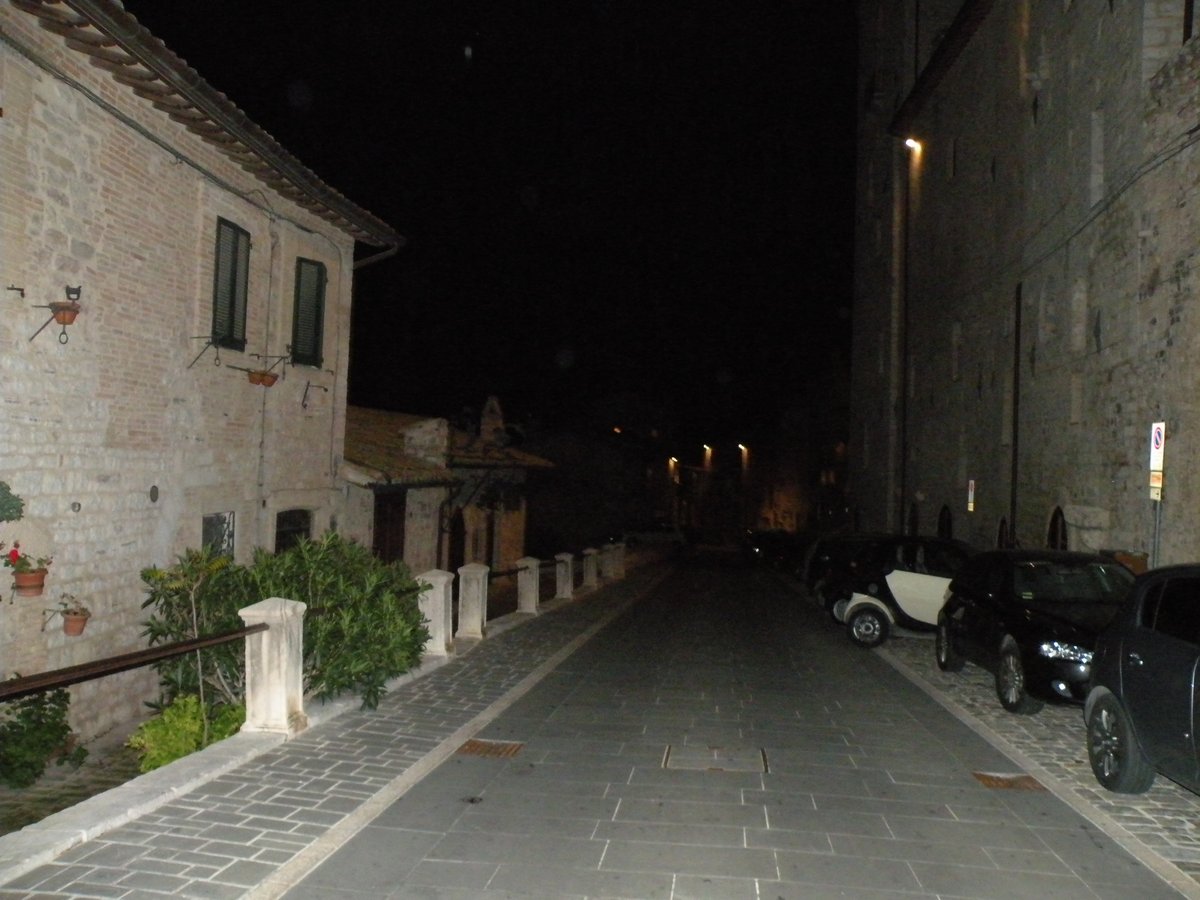 2012-assisi-cascia-00148.JPG