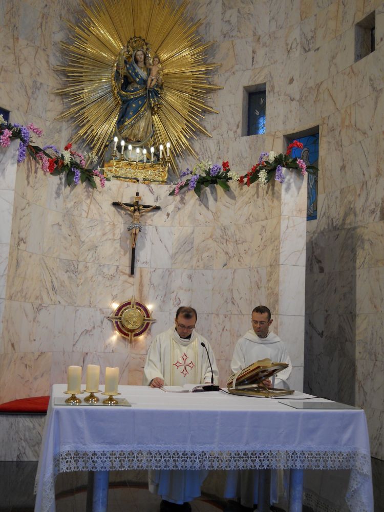 22-04-2012-messa-ritiro-fidanzati-00030