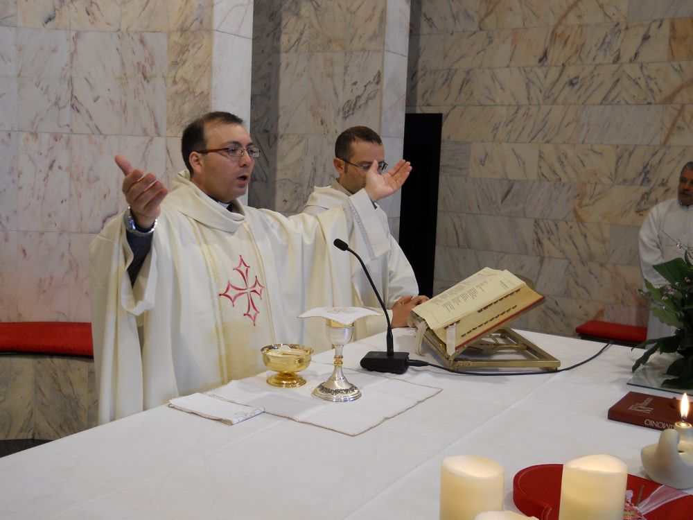 22-04-2012-messa-ritiro-fidanzati-00049