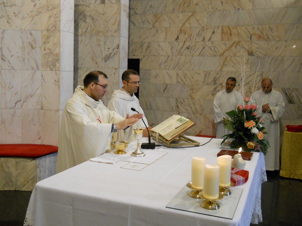 22-04-2012-messa-ritiro-fidanzati-00052