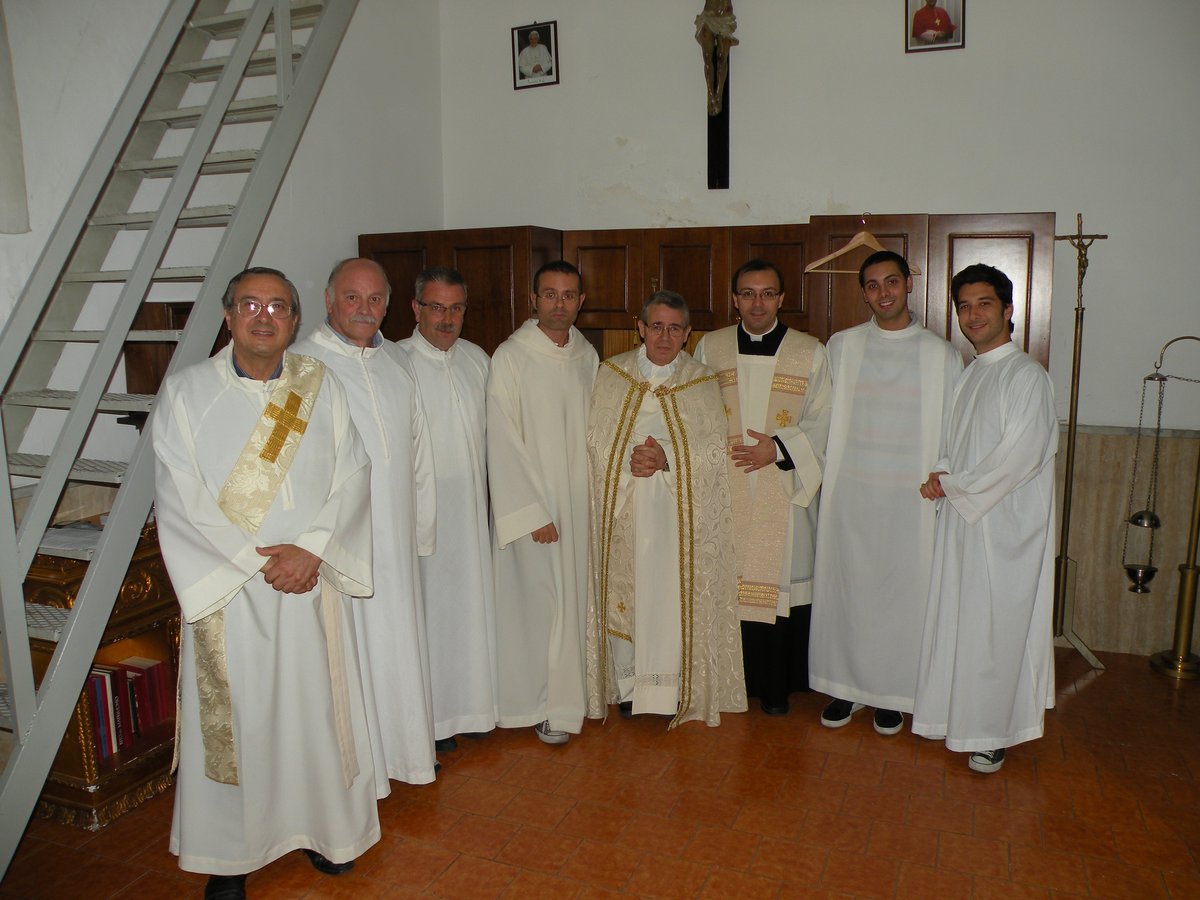 2012-giovedi-quarantore-00002.JPG