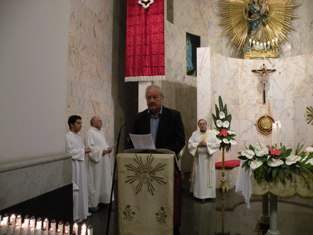 2012-giovedi-quarantore-00004.JPG