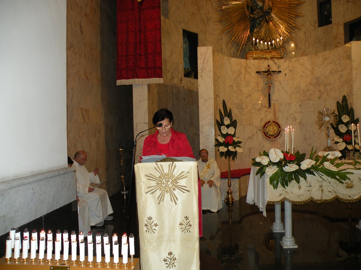 2012-giovedi-quarantore-00013.JPG