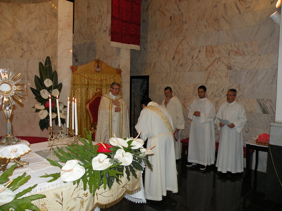 2012-giovedi-quarantore-00014.JPG