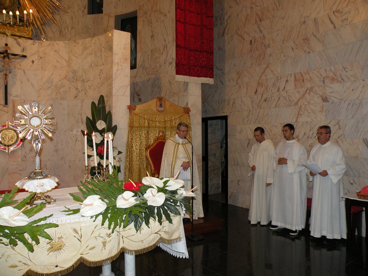 2012-giovedi-quarantore-00018.JPG