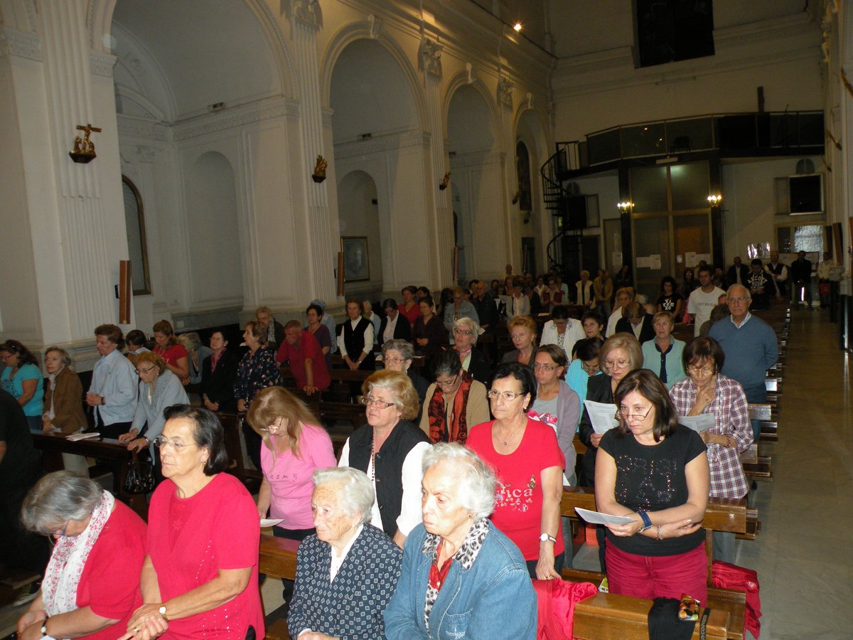 2012-giovedi-quarantore-00021.JPG