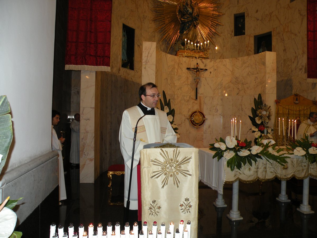 2012-giovedi-quarantore-00027.JPG