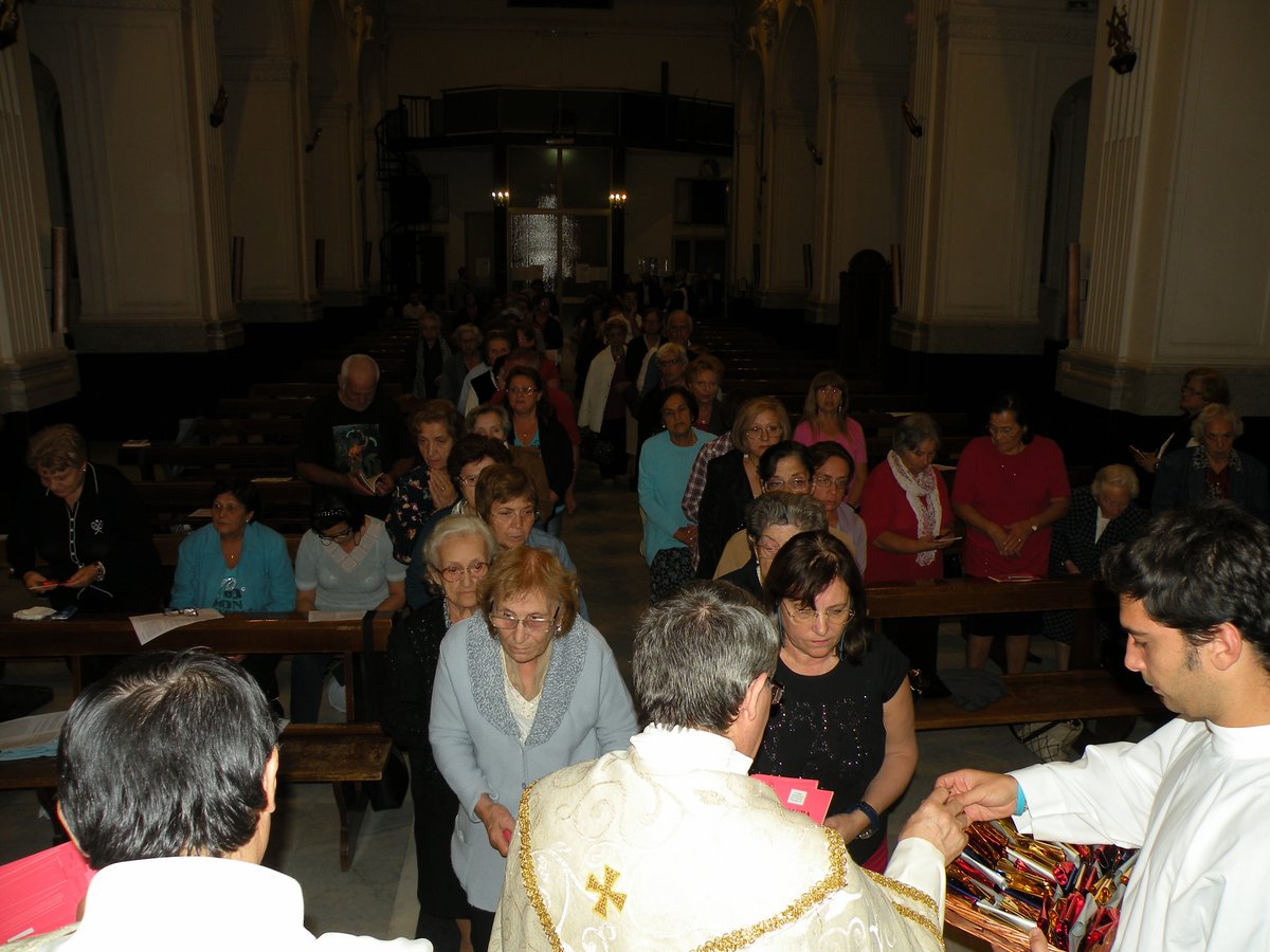 2012-giovedi-quarantore-00036.JPG