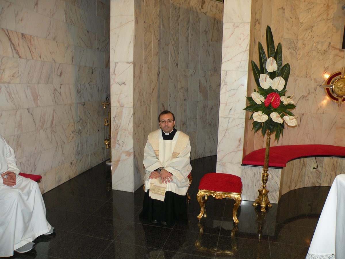 2012-giovedi-quarantore-00041.JPG