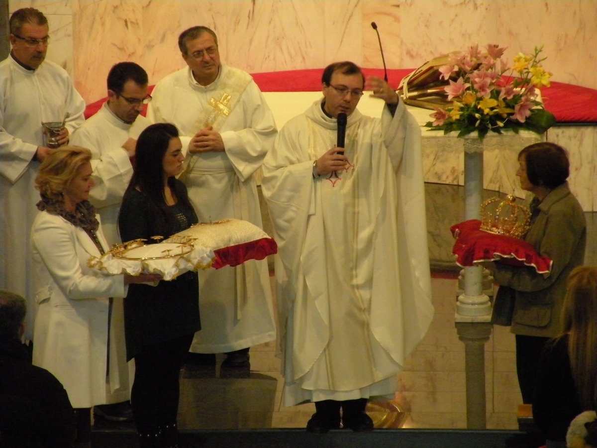 25-11-2012-corona-stellario-madonna-00006.JPG