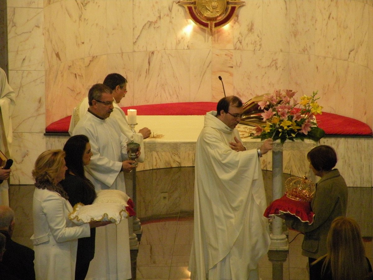 25-11-2012-corona-stellario-madonna-00020.JPG