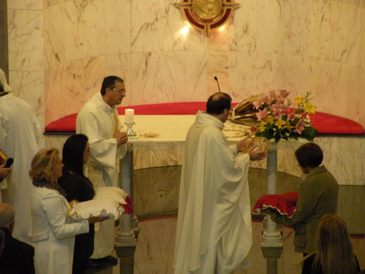 25-11-2012-corona-stellario-madonna-00021.JPG
