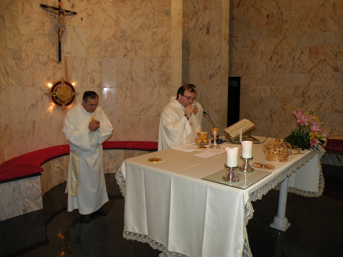 25-11-2012-corona-stellario-madonna-00046.JPG