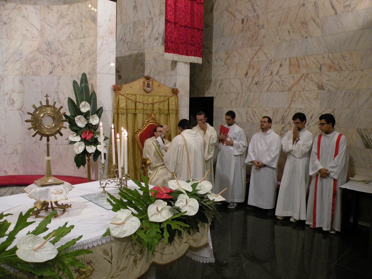 2012-venerdi-quarantore-00015.JPG