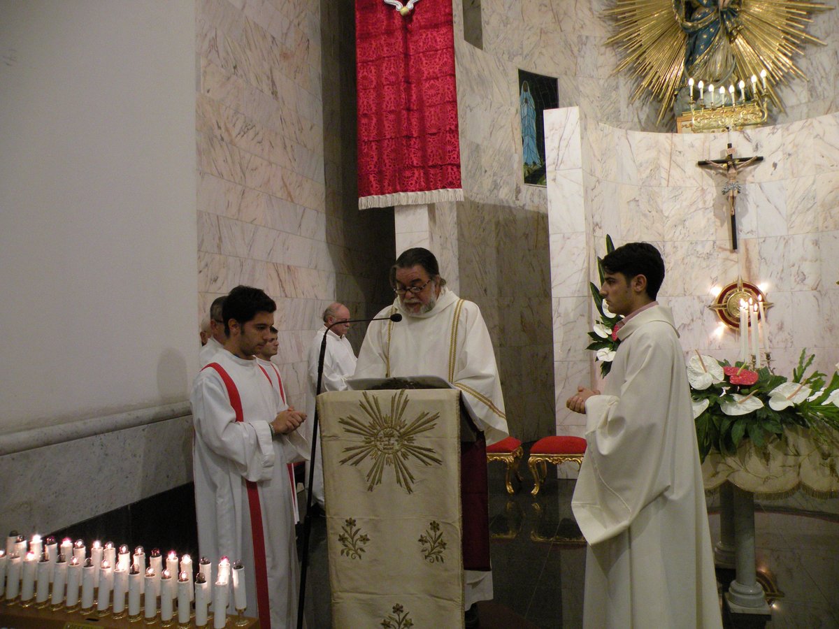 2012-venerdi-quarantore-00018.JPG