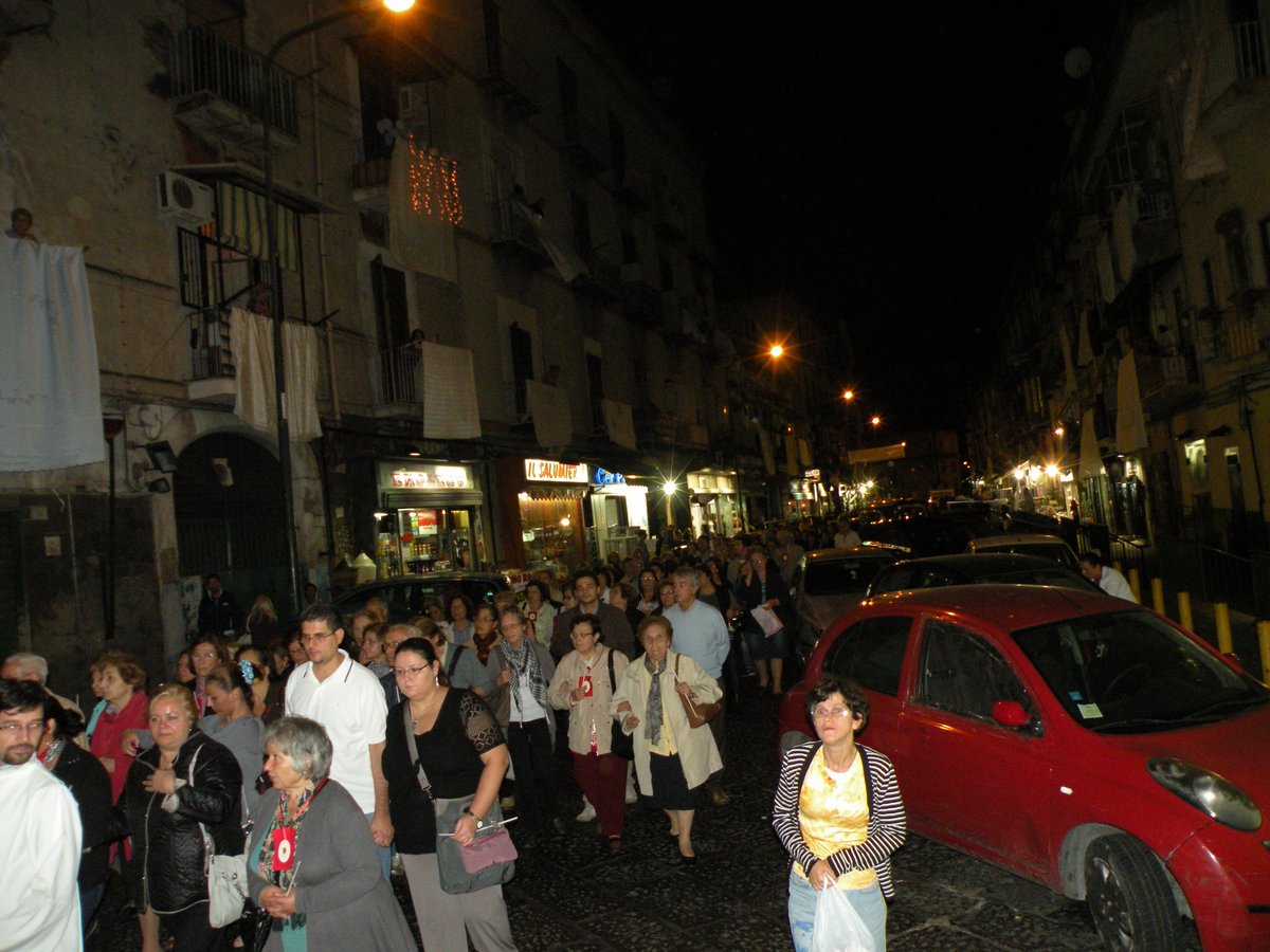 2012-venerdi-quarantore-00052.JPG