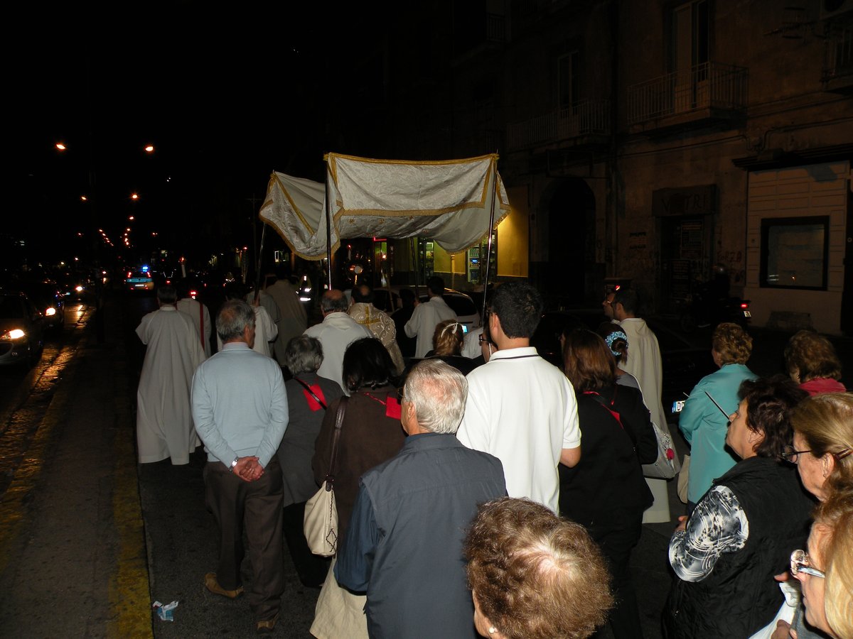 2012-venerdi-quarantore-00066.JPG