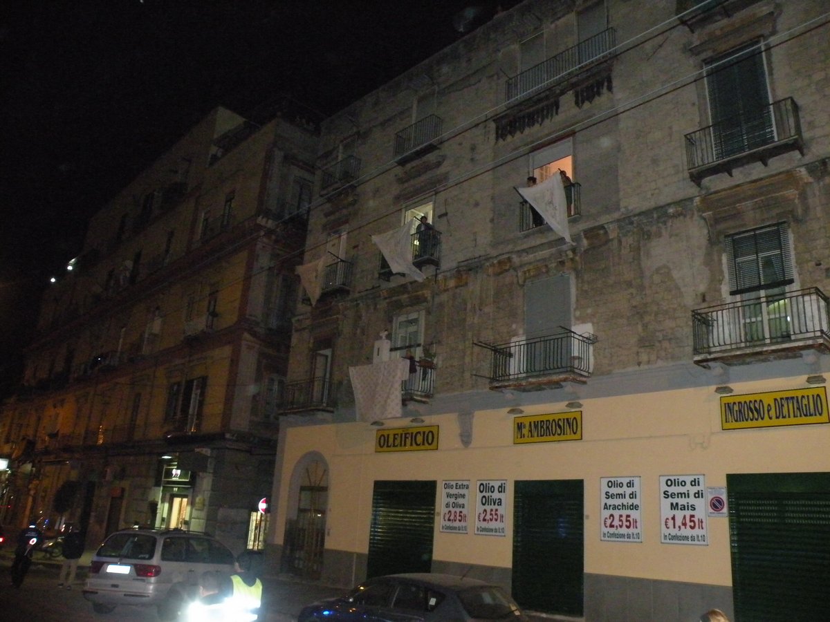 2012-venerdi-quarantore-00071.JPG