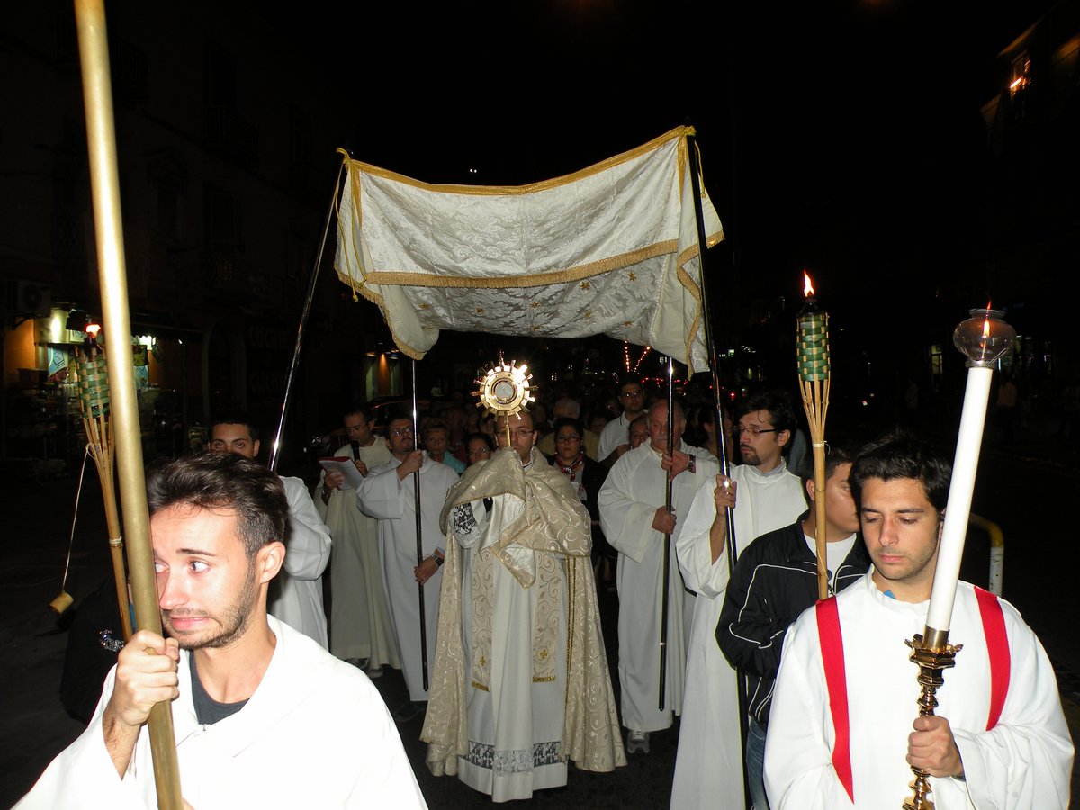 2012-venerdi-quarantore-00073.JPG