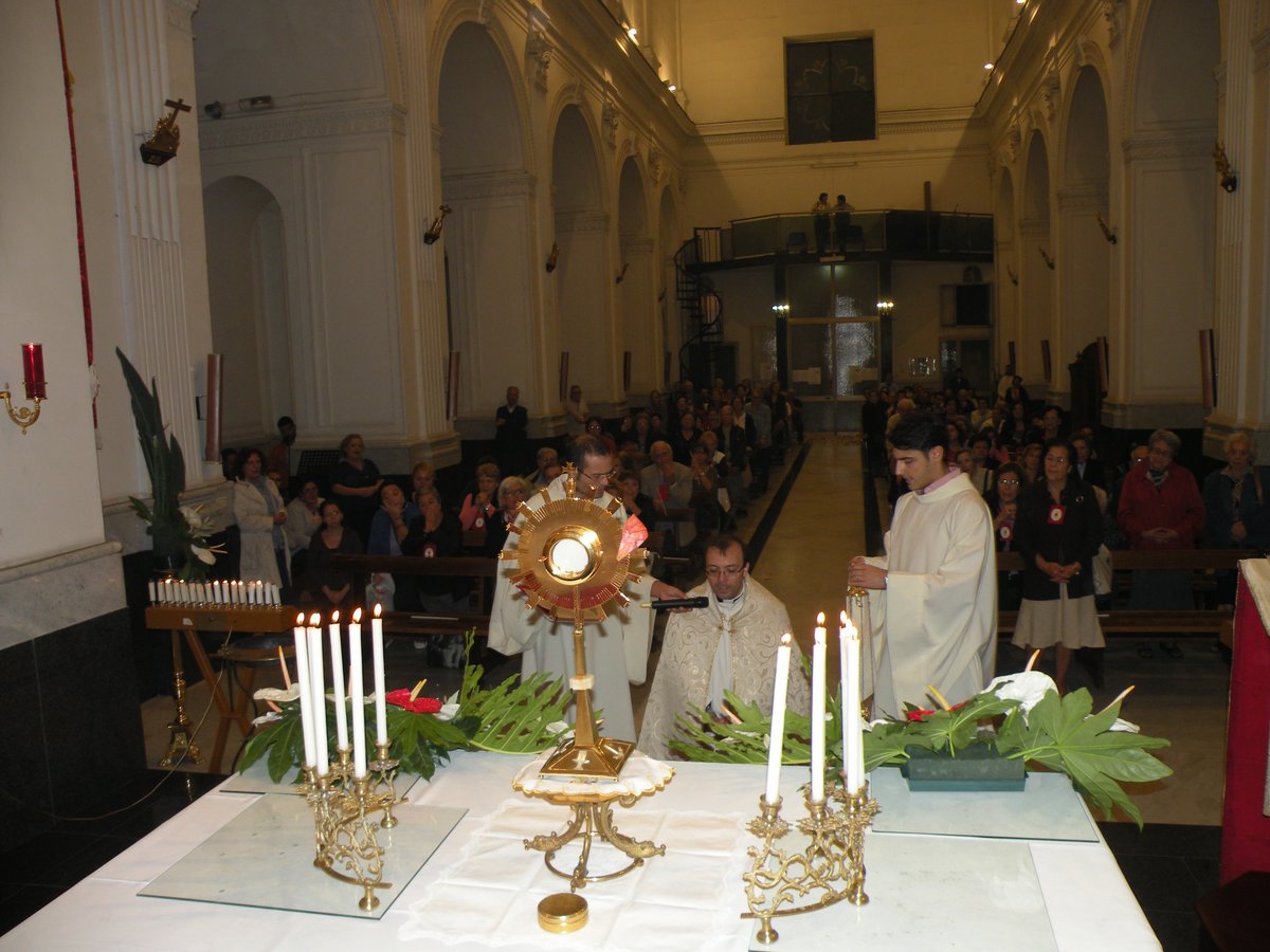 2012-venerdi-quarantore-00086.JPG