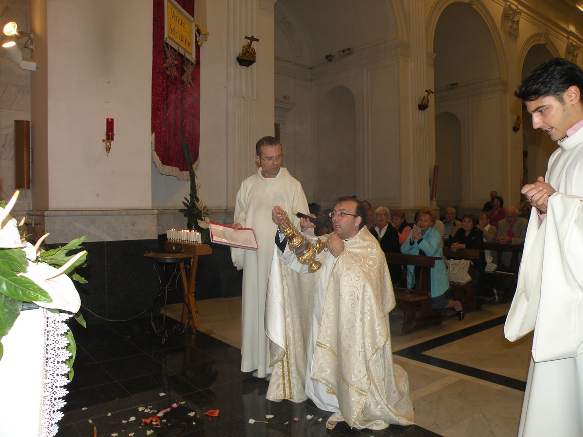 2012-venerdi-quarantore-00087.JPG