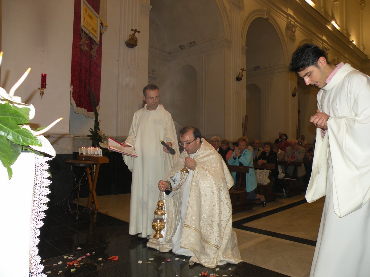 2012-venerdi-quarantore-00088.JPG