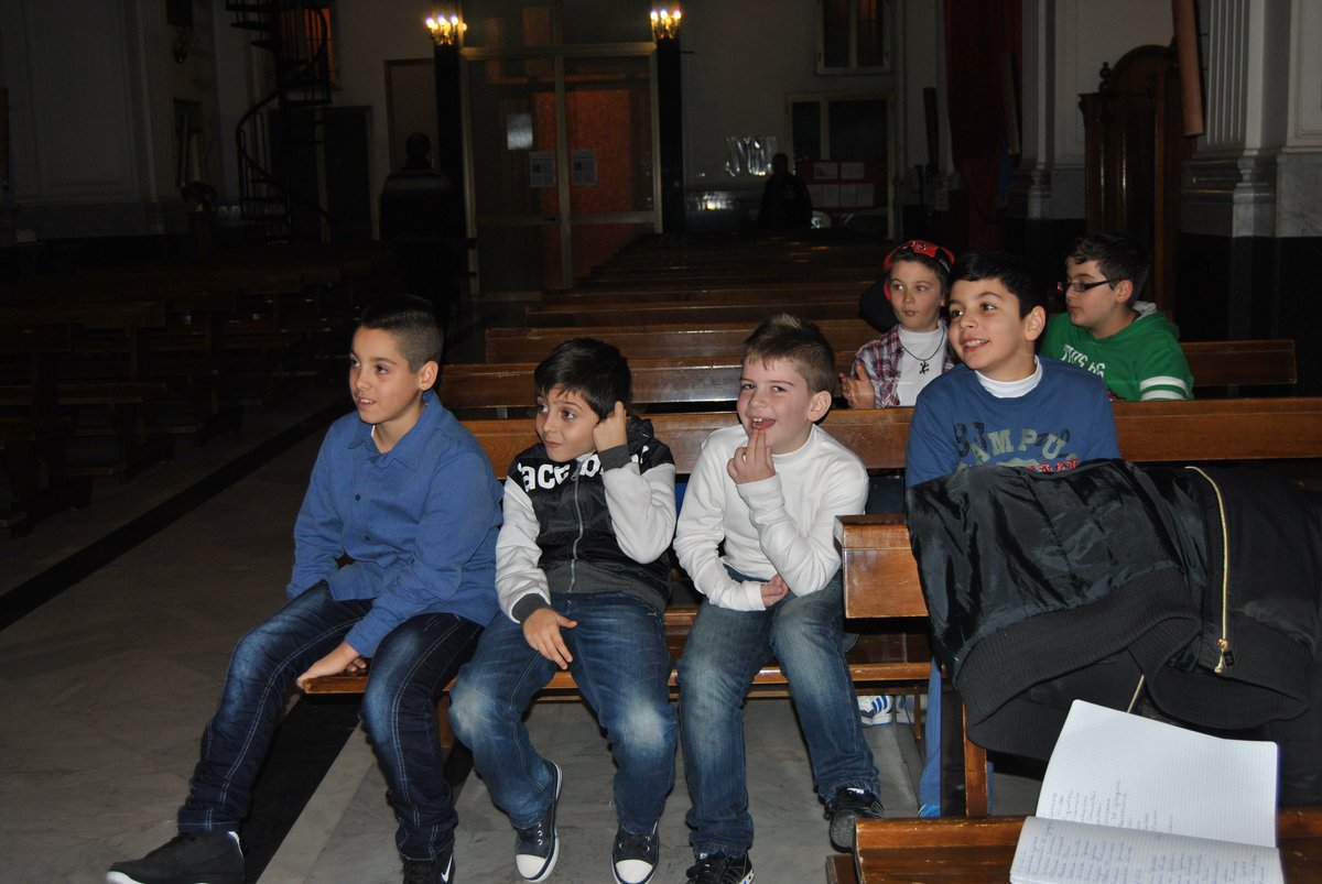 26-12-2012-recita-bimbi-00007.JPG